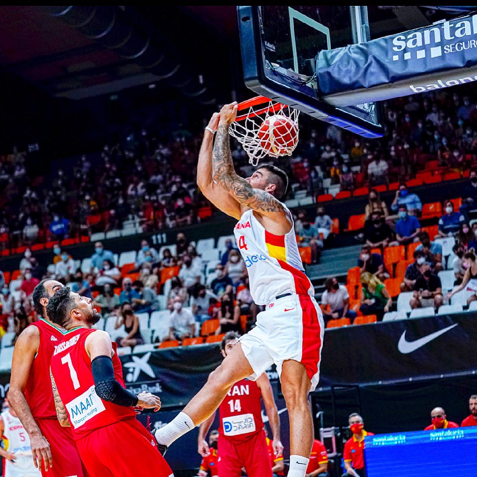 willyhg94's tweet photo. Gracias Valencia! 🇪🇸 Primera toma de contacto! Vamos equipo!! 💪🏽 #WHG14 #LaFamilia https://t.co/6zU984oxJf