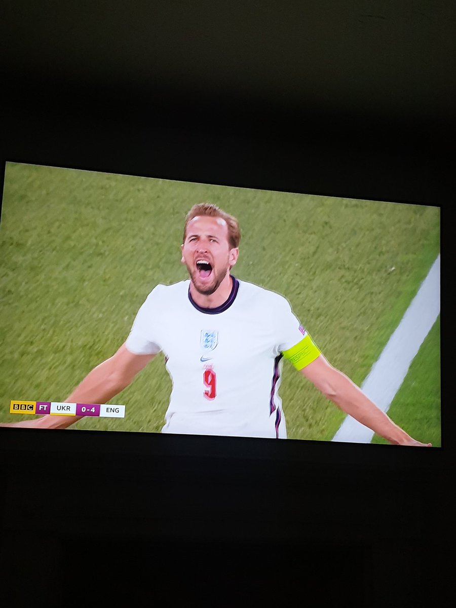 jackoliverwhite's tweet photo. It's coming home! #EURO2020 🏴󠁧󠁢󠁥󠁮󠁧󠁿⚽️🦁 https://t.co/k7wPLgXAZr