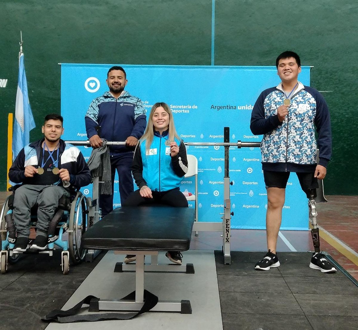#Parapowerlifting Presencia marplatense en el regreso a la actividad

Los detalles están en MarcaDeportiva.com 👇👇

<a href="/86Davidcoronel/">David Coronel Ply</a>

marcadeportiva.com/pesas/03/07/20…