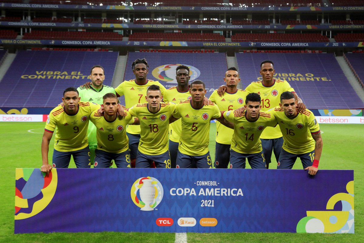CopaAmerica's tweet image. JUEGAN 22, ¡LO VIVEN MILLONES! ❤️
🇺🇾 @Uruguay y 🇨🇴 @FCFSeleccionCol ya juegan en Brasilia por un lugar en las semifinales de la CONMEBOL #CopaAmérica 🏆
#VibraElContinente