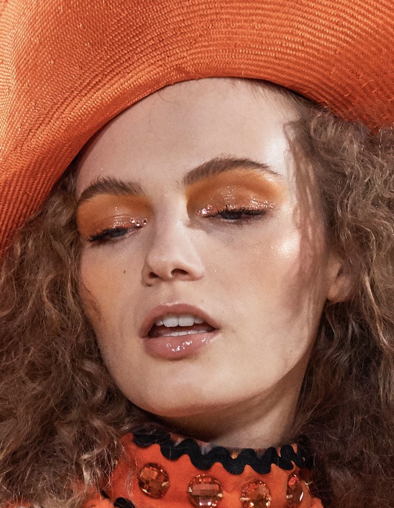 pradawestwood's tweet image. makeup at marc jacobs ss 2020