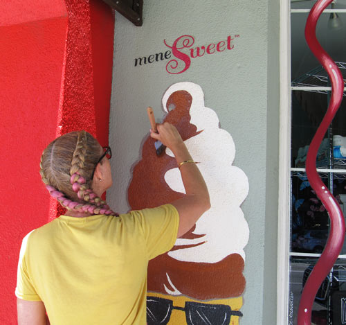 Menesweet's tweet photo. @meneSweet is reopening soon in #magnoliapark in #burbank, with something new and cool. @magparkburbank #visitburbank https://t.co/E4u2JboFiS