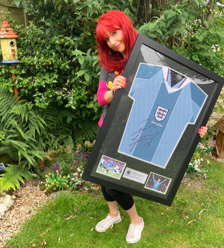 Sarah Tulk tweet media