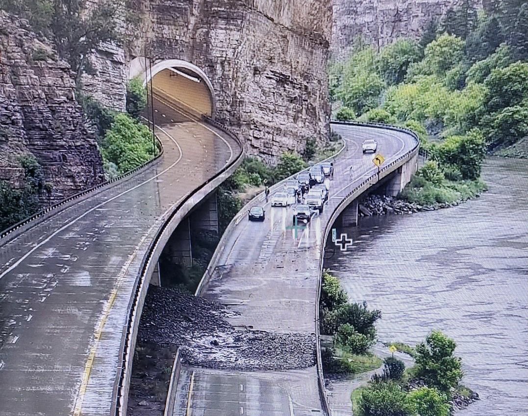 ColoradoDOT's tweet image. I-70 Glenwood Canyon Closure. Multiple slides have occurred. Images from the Hanging Lake Tunnels Operations Center. No estimated time of opening.