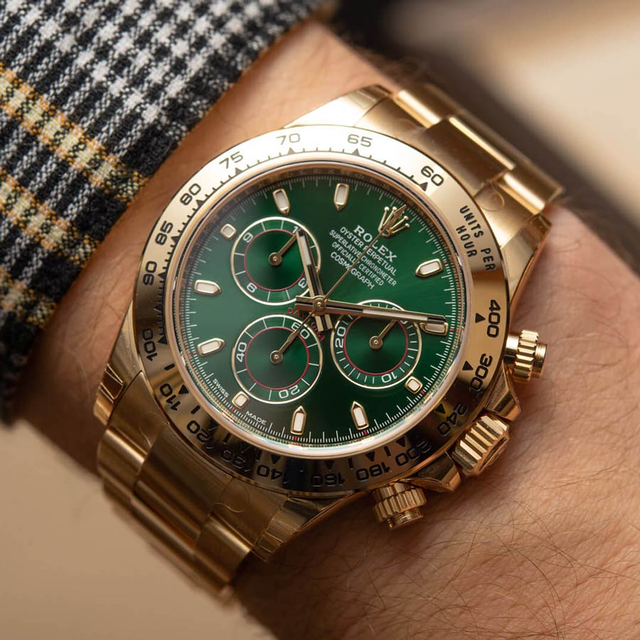 AWInc1979's tweet photo. Back in stock at https://t.co/2SiZgbWyPr ~ Check out this beauty! ~ #Rolex #CosmographDaytona #GreenDaytona Dial Watch 116508-0013
-
https://t.co/rTgUEzSUxt
-
#RolexDaytona #RolexCosmographDaytona #RolexWatch #RolexWrist #RolexForums #AuthenticWatches https://t.co/pzS8PpIXoU