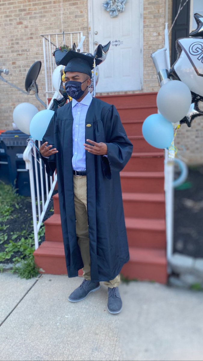 Gradating Always will be my biggest achievement , Now time to  get focused and ready so I can find a home and show what I can do for the program #process #DayByDay 🌟