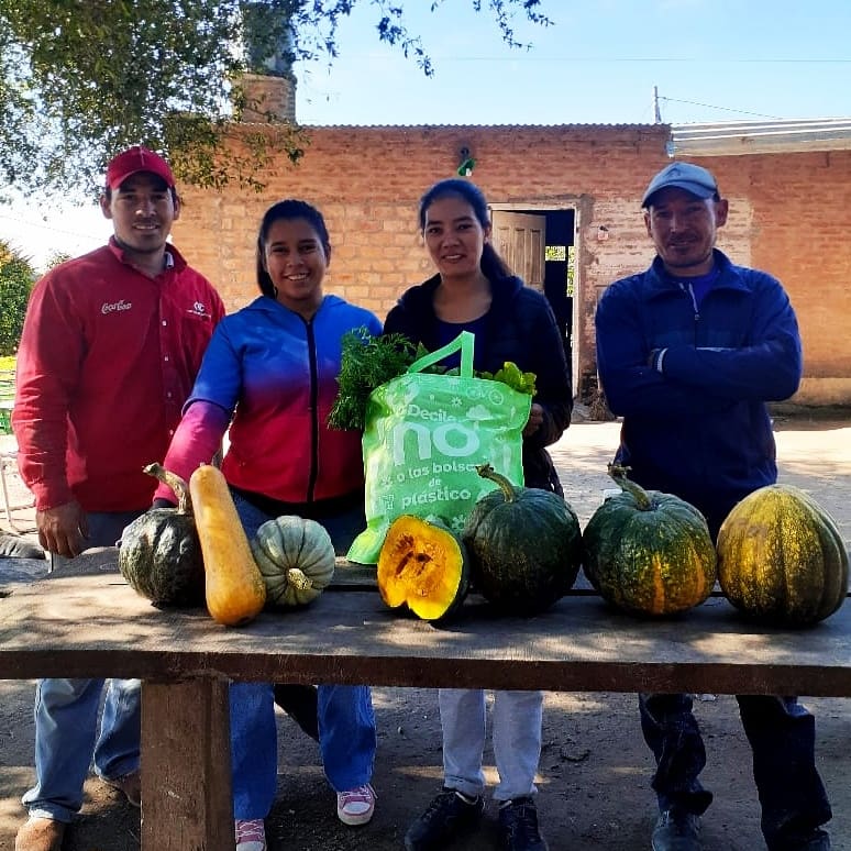 ACERCA_Chaco's tweet photo. ✅ Poseen una producción orgánica y un fuerte compromiso por realizar su esquema productivo bajo principios ecológicos y amigables con el ambiente. 🌱 https://t.co/tQox1uG56B