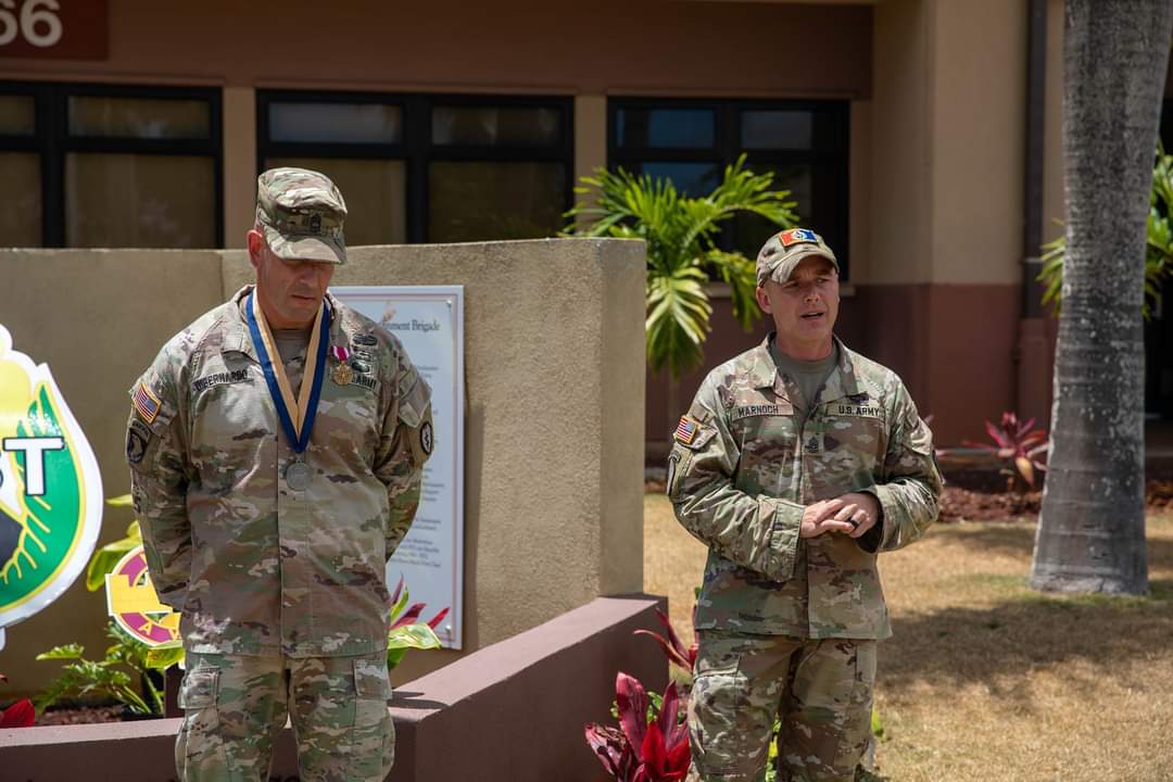 25thID's tweet image. Congratulations to MSG Marc Dibernardo on being awarded the Order of St. Martin and the Meritorious Service Medal. The Tropic Lightning Ohana wishes you the best of luck during your time at the Sergeant Major Academy!

#TropicLightning #LightningSupport #StrikeHard #PeopleFirst