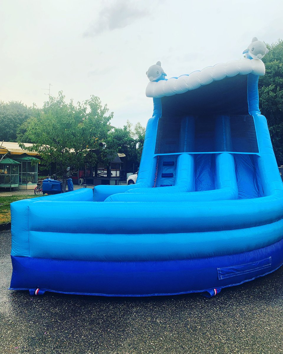 GiostreConti's tweet photo. Bel pomeriggio insieme al nostro gonfiabile acquatico con curva, e voi come avete passato la giornata ?
.
.
.
#GiostreConti 
#TheBrandOfEntertainment 
#GonfiabileConCurva 
#ScivoloAcquatico 
#NoleggioGonfiabili
#CrazySplash 
#ScivoloCurva
#Estate 
#Summer 
#Party https://t.co/CpXZBoRVCp