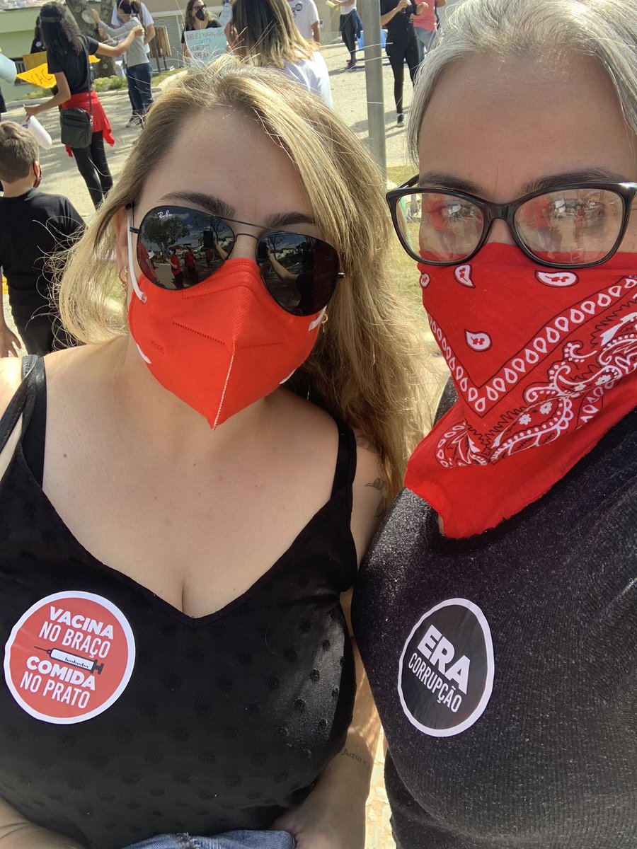 dristacanelli's tweet photo. Oliveira representando! #ForaBolsonaroGenocida #3JForaBolsonaro #ForaBolsonaroCorrupto https://t.co/b7DCiRGQLi