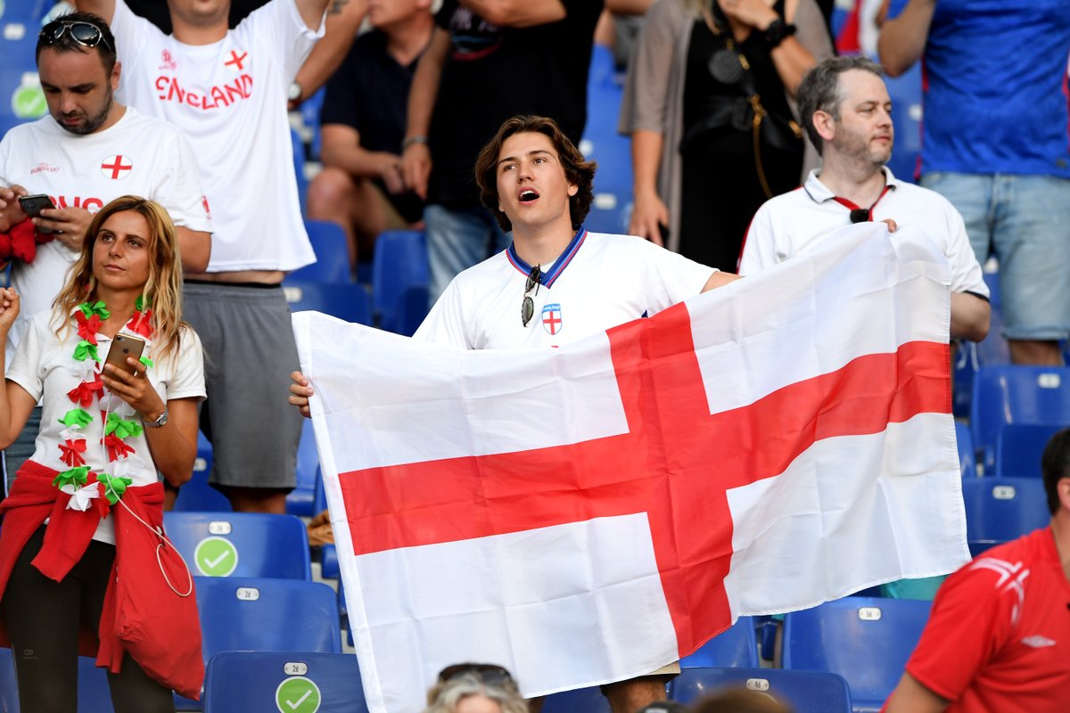 England's tweet photo. HI DAD 👋

Great to see so many of our overseas fans have made it to the Stadio Olimpico ❤️ https://t.co/a6cgPSDWK0