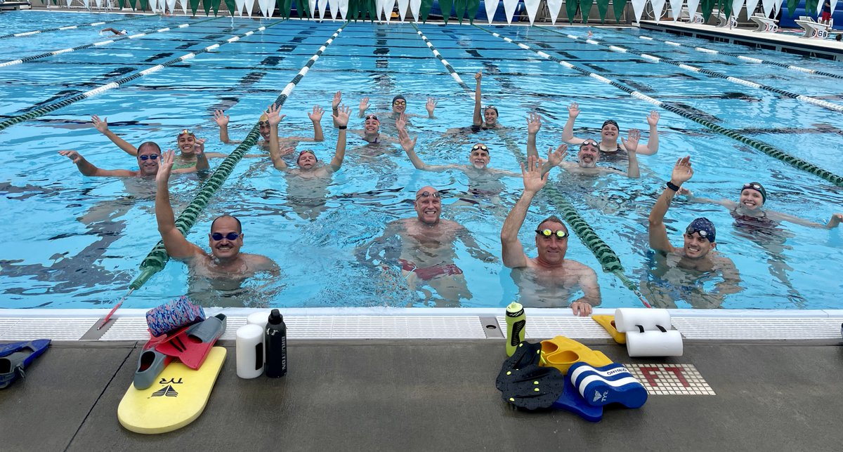 lbgrunions's tweet photo. Grunion's back in the pool for Saturday practices, you should have been there. https://t.co/nVH8ZROJiQ