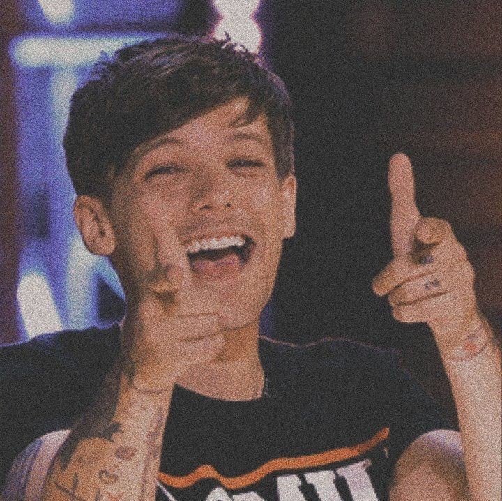 best louis pics (@louist_pics) on Twitter photo 