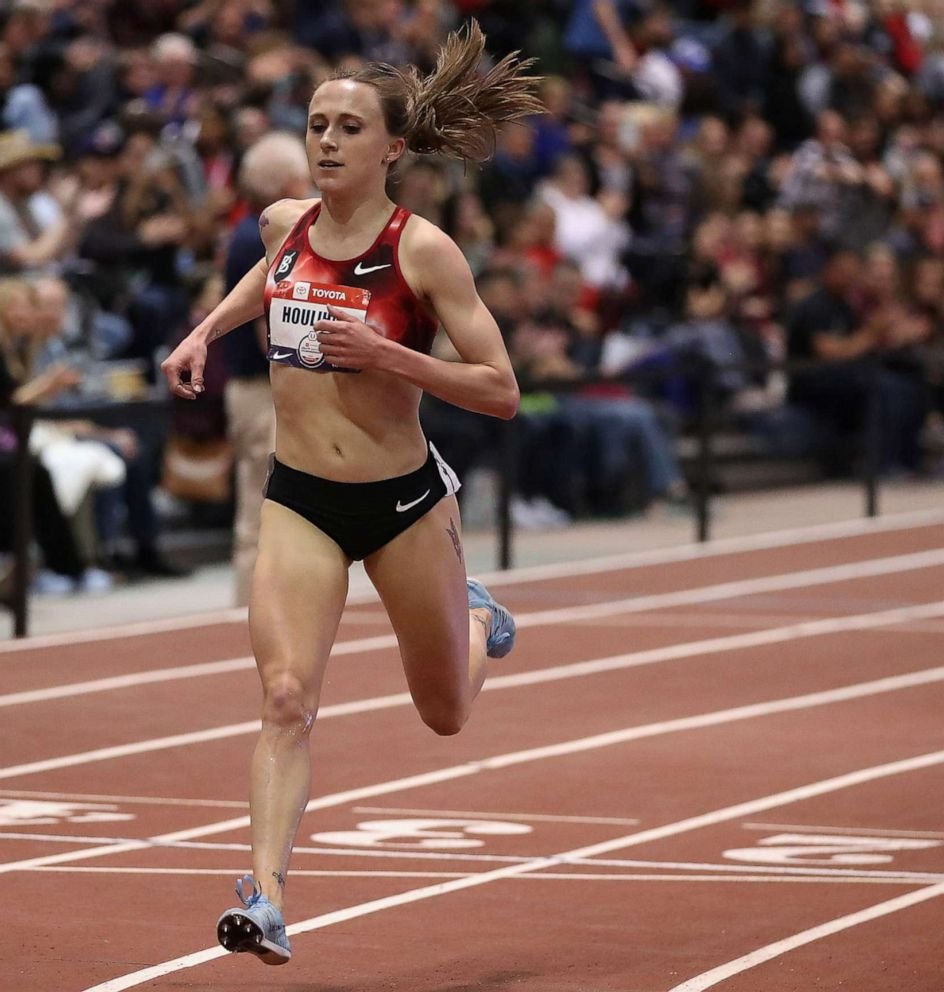 daBeatm8ker's tweet photo. @clairlemon "Banned track star Shelby Houlihan says positive drug test caused by eating pork"  😂😂😂😂🤣🤣😂 Where is her long nails tho??????  🤦🏿‍♂️ https://t.co/M9RWMbUr3E