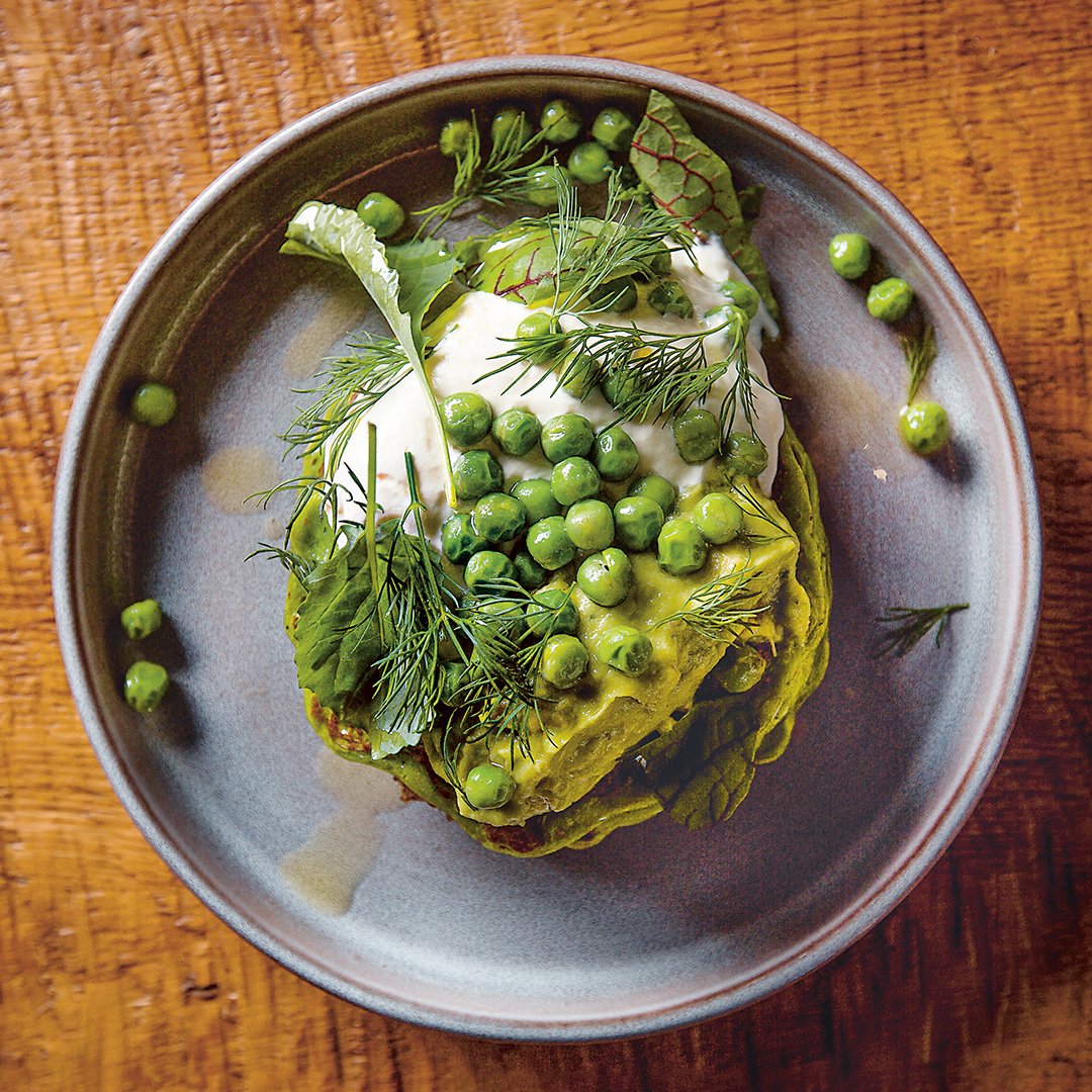 phaidonpress's tweet photo. In one week, join chefs — and parents — @hseanbrock and @sookbyminapark for an exclusive, virtual conversation moderated by author of #CookingforYourKids #joshuadavidstein. Begins Saturday, July 10th from 4-5pm EST (1-2pm PST). RSVP here: https://t.co/LDO5WNo81F https://t.co/YtE6JpKrT1