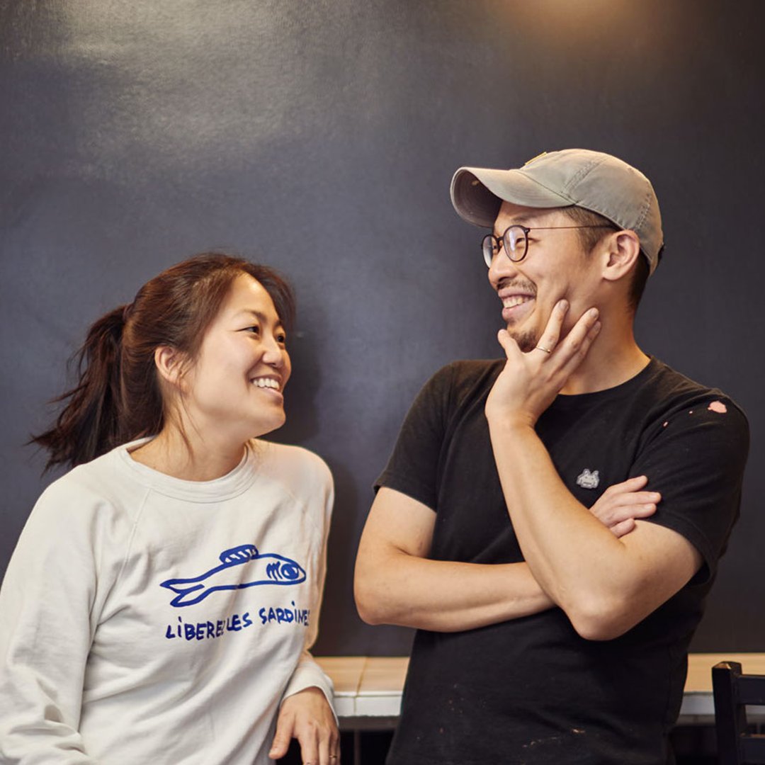 phaidonpress's tweet photo. In one week, join chefs — and parents — @hseanbrock and @sookbyminapark for an exclusive, virtual conversation moderated by author of #CookingforYourKids #joshuadavidstein. Begins Saturday, July 10th from 4-5pm EST (1-2pm PST). RSVP here: https://t.co/LDO5WNo81F https://t.co/YtE6JpKrT1