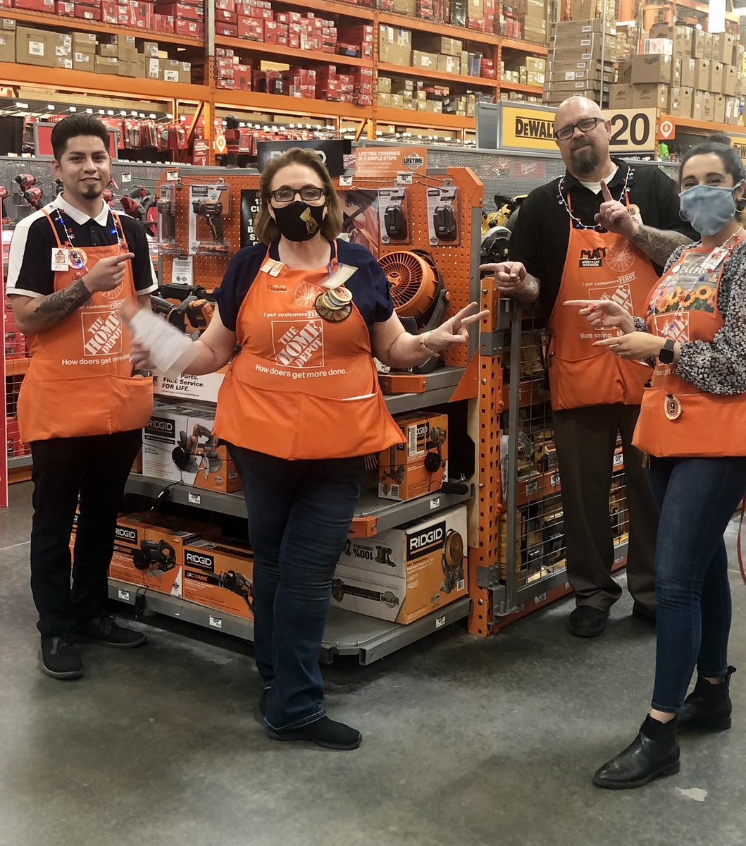 6646 Huntington Beach shouting out💥 Sandra S 💥 D25 DS!! Driving portable power to a 24% comp ytd 💵<a href="/JabarrBean/">Jabarr Bean</a> @downeypackerfan <a href="/Steven_Mousseau/">Steven Mousseau</a> @HDLMPerez <a href="/MelinaKalhor/">Melina Kalhor</a> <a href="/asm_6646/">Jesus Suarez</a> <a href="/Elliottwakeman3/">Elliottwakeman</a>