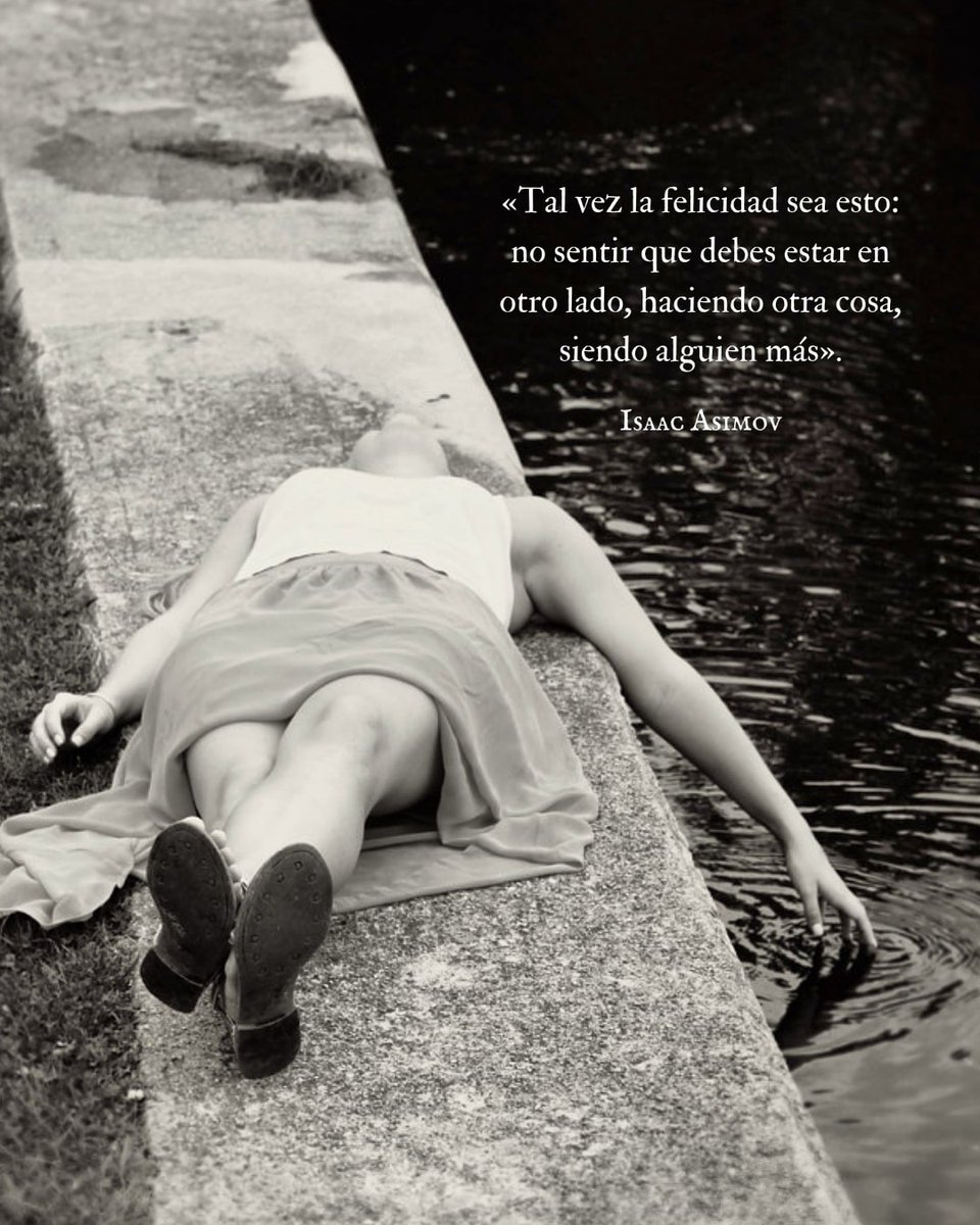 Galatea Llibres (@galateallibres) on Twitter photo Tal vez...💛
#IsaacAsimov #felicidad #felicitat #aquiyahora Tal vez...💛
#IsaacAsimov #felicidad #felicitat #aquiyahora