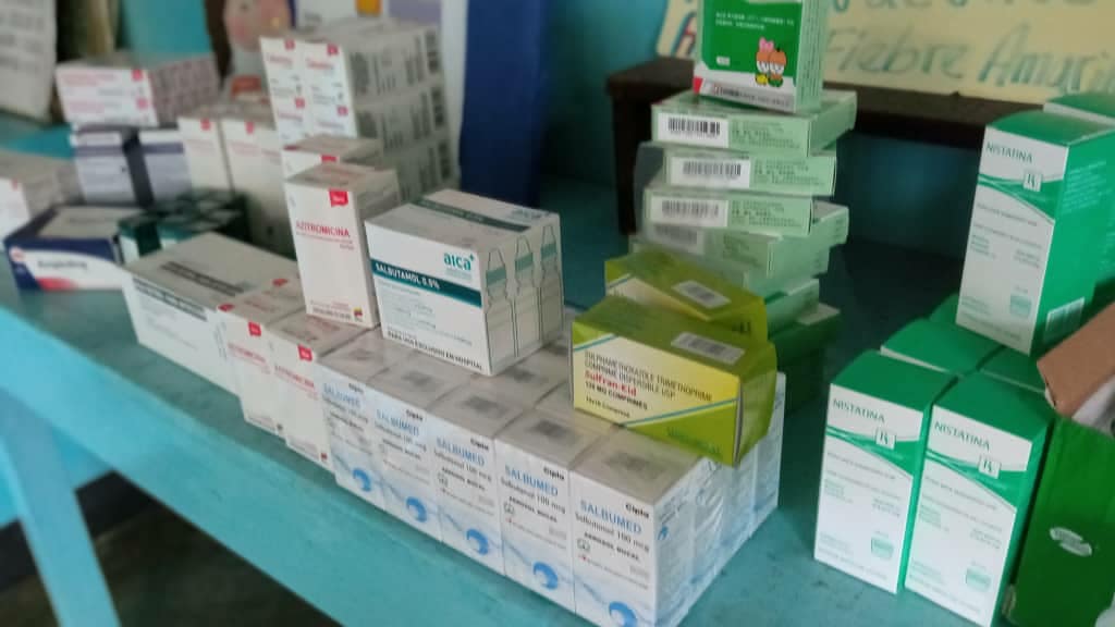 Corposalud_tach's tweet photo. Gracias al apoyo de entes internacionales, el equipo de Corposalud realizó, durante este #03Julio, una dotación de insumos al Amb. de #MesaDeAura, mcpio. José María Vargas, durante la cual entregaron analgésicos, antibióticos, además de material médico quirúrgico. https://t.co/F2fKZYI8w5