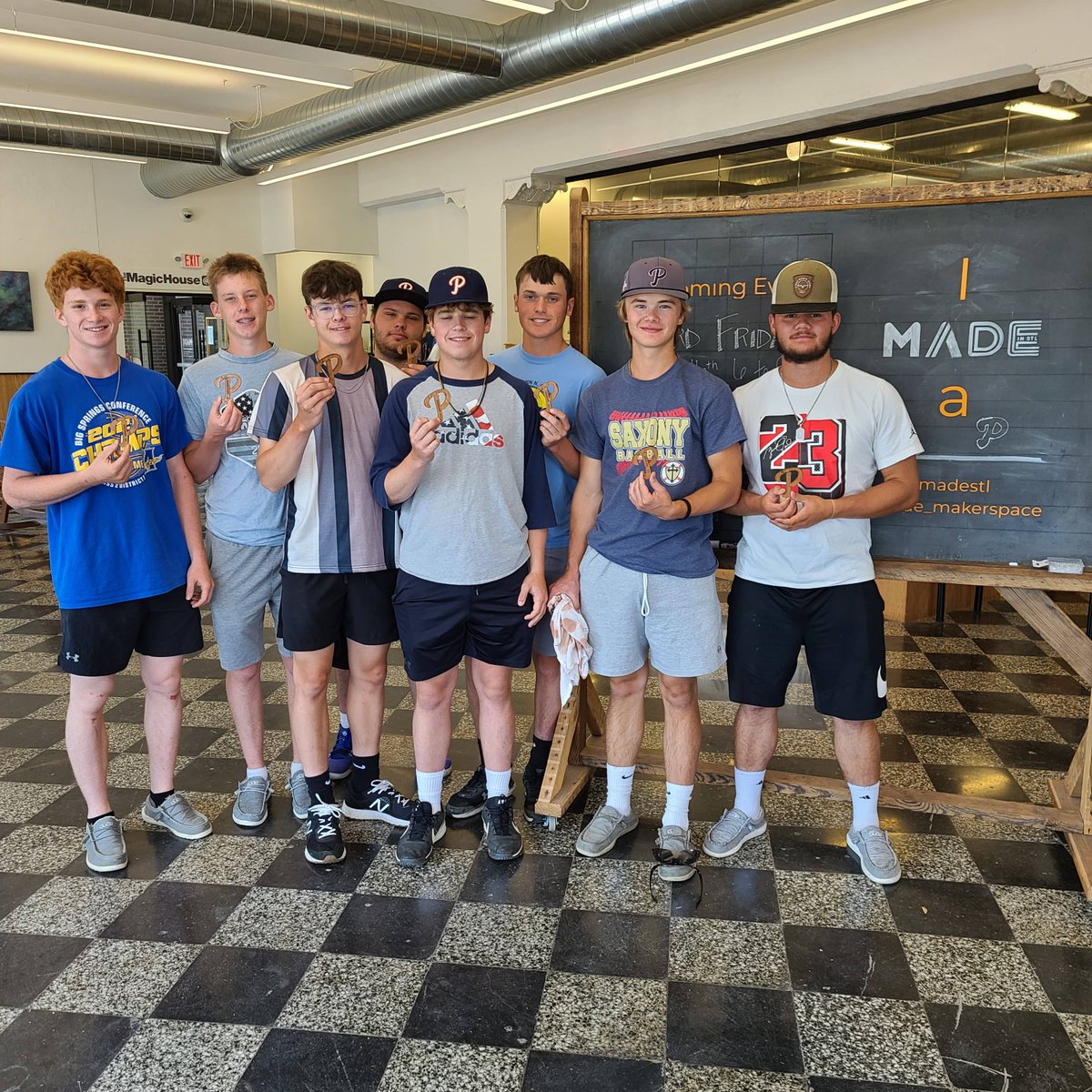 CardinalsLegacy's tweet photo. Great trip to @MADESTL where our players got introduced to over a million dollars of manufacturing equipment which makes up St Louis' best makerspace. https://t.co/npgLuLKrC7