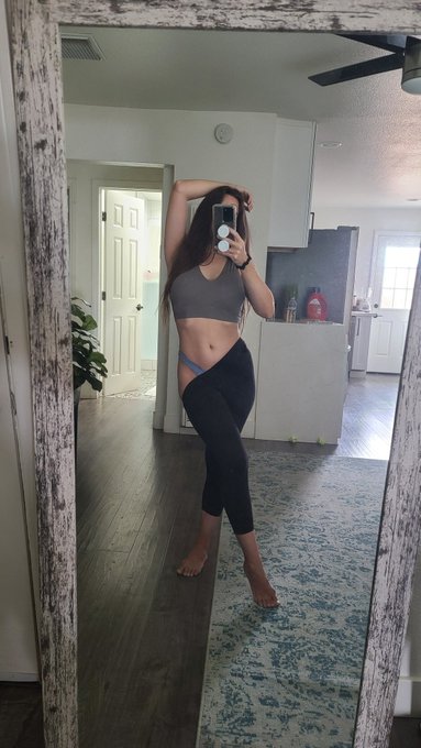 Fuck, I'm hot https://t.co/Jur59JVbZA https://t.co/GTzUeSiDHE<a href="/tag/casskisses"class="tags"><span>#casskisses</span></a>