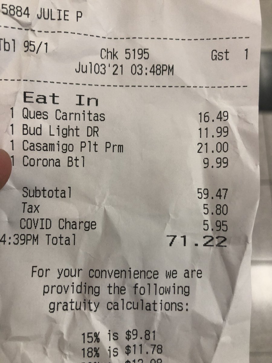 Fresheyefr's tweet photo. 2 beers + 1 margarita cocktail + 1 quesadilla = 80 usd !!! #jfk #micasajfk https://t.co/aHLV20ebKr