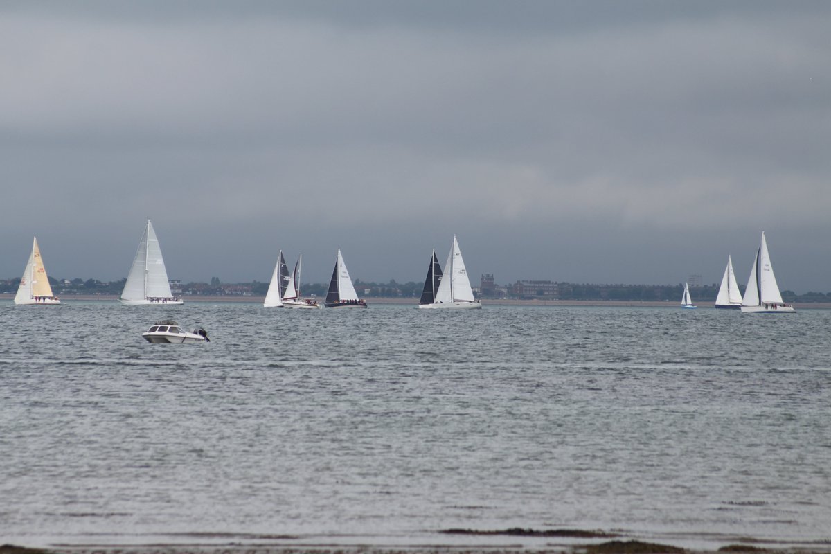 ukandrew's tweet photo. Watched the Round the Island Race with my wonderful better half and relaxed on the beaches at Springvale and Ryde. #IsleofWight #beachlife https://t.co/VHPsnB8EPp