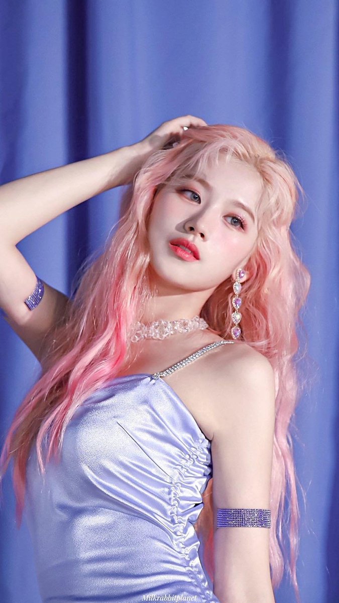 Sana Global Union Theqoo Who Is The First Person That Comes To Mind When You Think Of Twice S Visual Members Sana Seems To Be The Second Most Commented Member After Sana Global Union Theqoo Who Is The First Person That Comes To Mind When You Think Of Twice S Visual Members Sana Seems To Be The Second Most Commented Member After