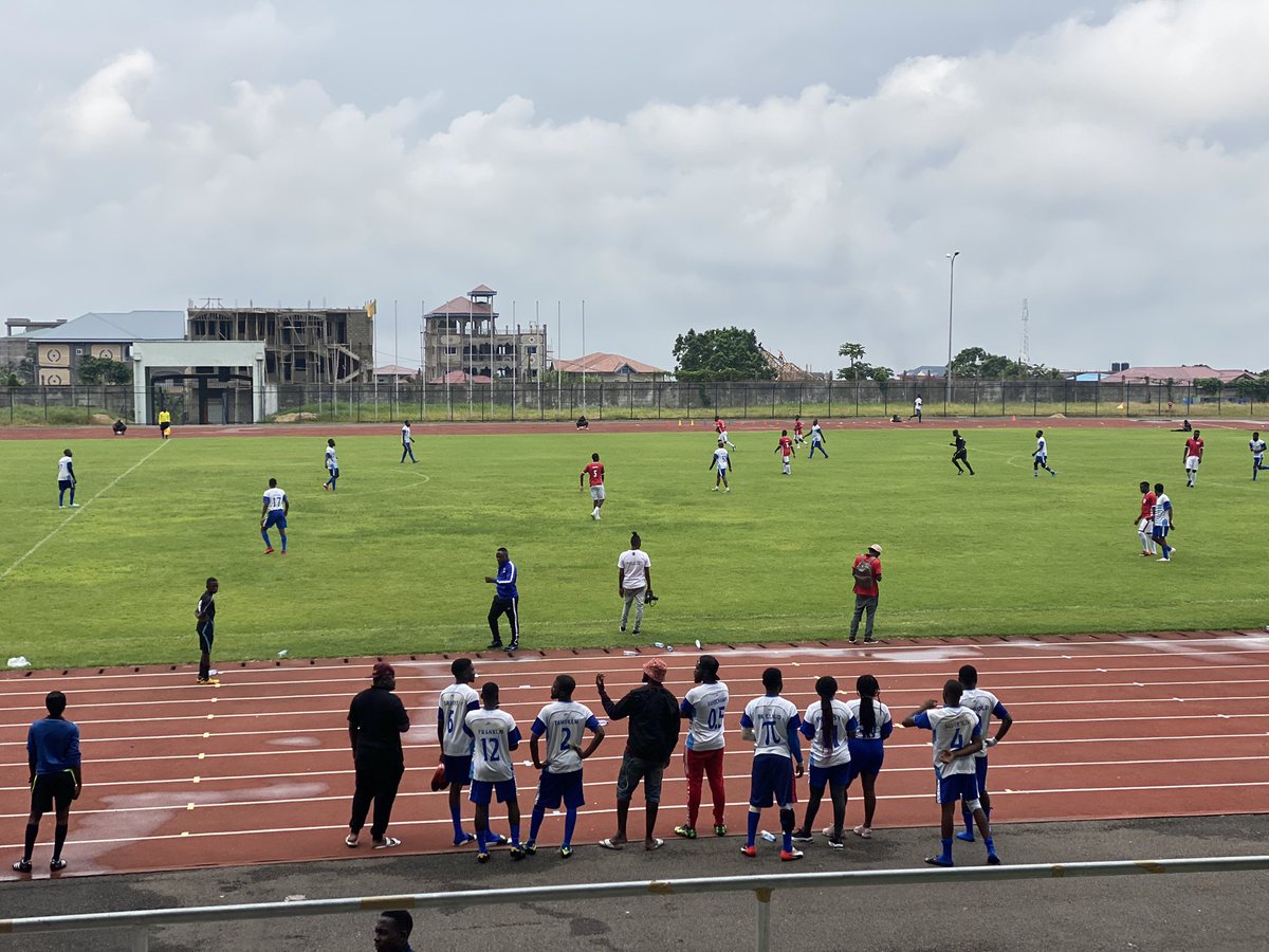 Wakem10's tweet photo. How did you expect #DTFC to win?. They have never played on a pitch like this. The velocity of the ball on this pitch isn't same as Tha which they have been training 🤣🤣🤣 https://t.co/VT93bL0I5J