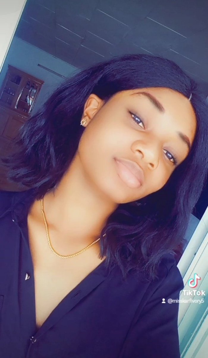 beau_mail's tweet photo. Coucou les amis je suis nouvelle ici, je follow back tout ceux qui me rt 😉🥰 https://t.co/QTUABN23JO