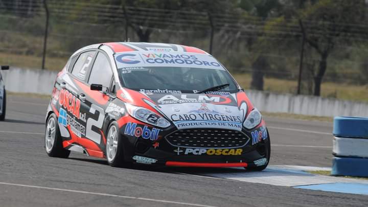 ENTRECURVAS901's tweet photo. BLOTTA Y “MANU” ABDALA FUERON PROTAGONISTAS EN LA SERIES. @prensatn

PRIMERA SERIE
1º.- Lucas Tedeschi 11:21:297
2º.- Fernando Gómez 11:23:169
3º.- Renzo Blotta 11:23:499

SEGUNDA SERIE
1º.- Ignacio Procacitto 11:22.008
2º.- Emanuel Abdala 11:22.592
3º.- Pablo Ortega 11:22.888 https://t.co/fueTmErV01