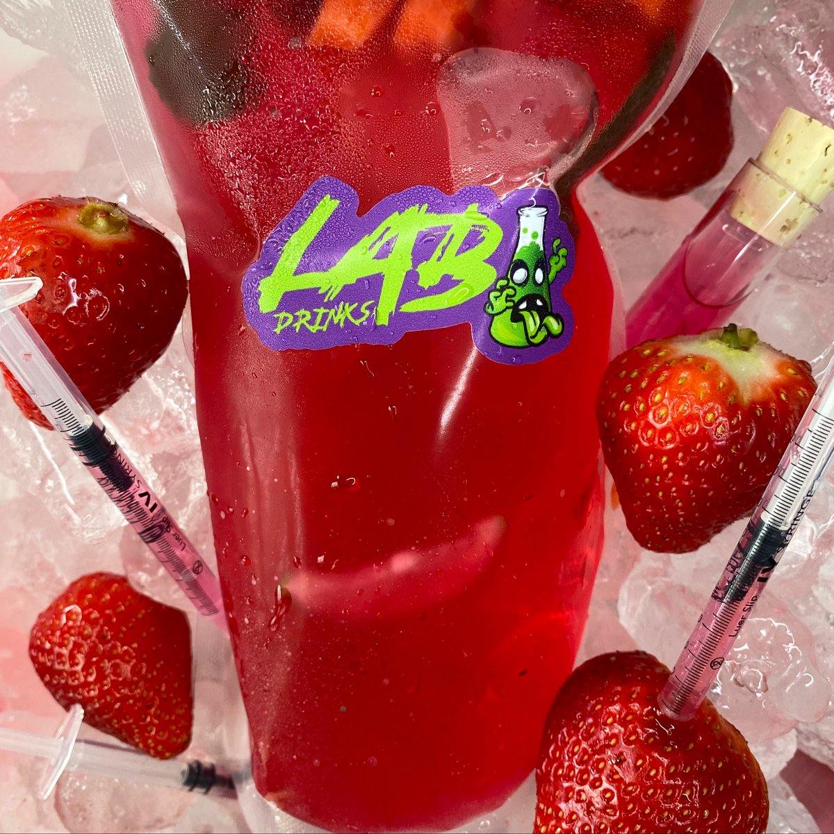 Lab Drinks 🧪 tweet media