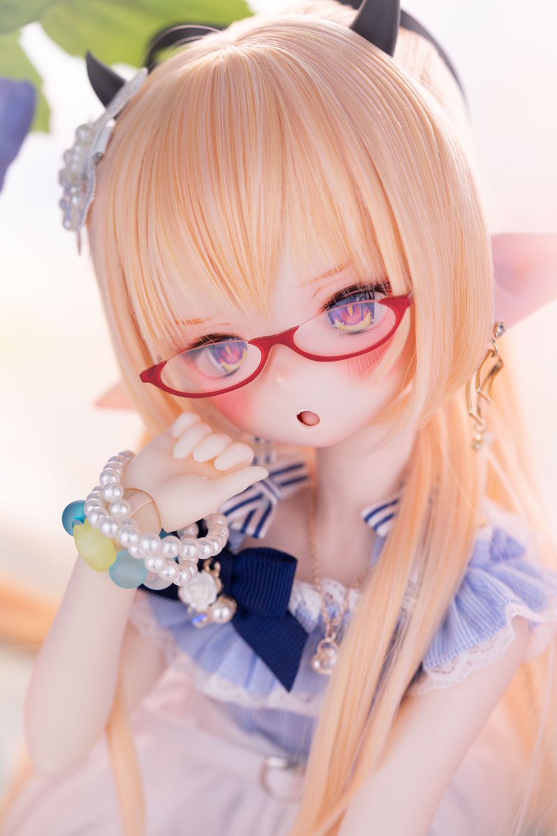 uuumumudoll's tweet photo. 露出の低い屈辱的な服で市中引き回しされ女の子の悦びを分からせれている真面目な淫魔ちゃんです🥺❤️❤️👿💦💦さっきの制服と合わせてこちらの衣装もお付けします😍❤️❤️
#insomnia_wig  #うむっ子 #MDDはいいぞ https://t.co/2iVl9cvpgE
