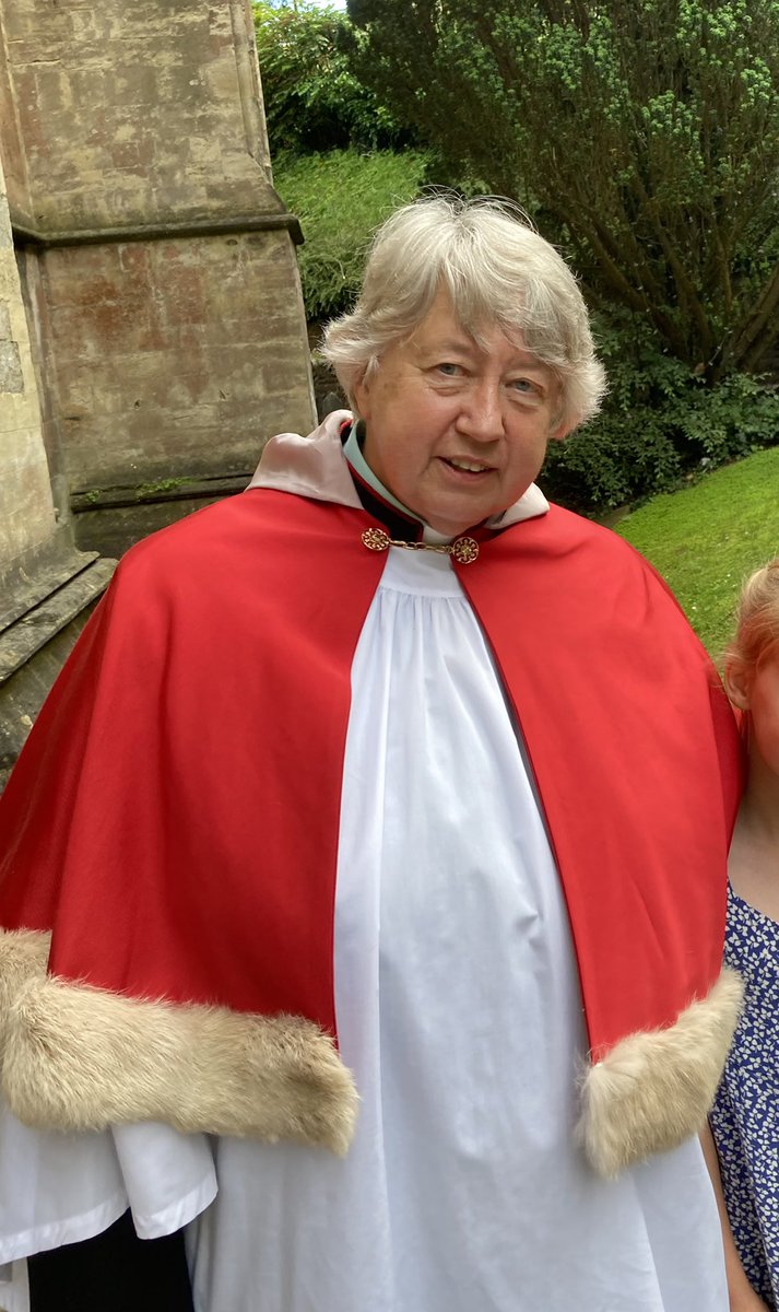 ArchdeaconSue's tweet photo. Great to be at Ven Peggy Jackson’s Retirement. A great Archdeacon, a tirelessly support &amp; encouragement women’s ministry in the CofE &amp; Ch in Wales. Thank you for your friendship, example of Christian ministry and generosity of heart. @ChurchinWales @LlandaffDio @MonmouthDCO https://t.co/DE6Tkzq8cE
