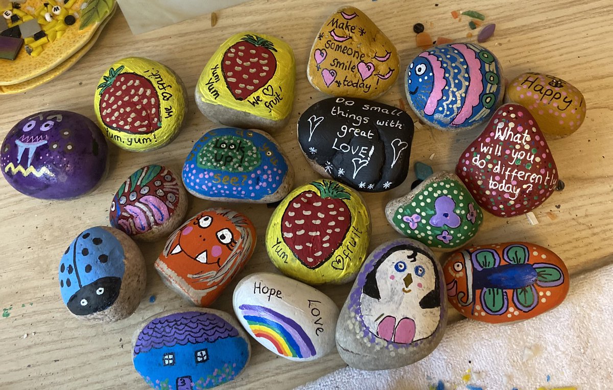 Doing something for the children in the local community next weekend! #eastardsleycommunity #pebbles #dosomethingdifferent #community #treasure #thankyouday