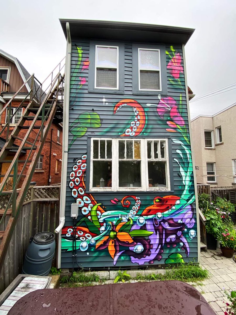 Alright, I haven't made a post since 2015 so I'm giving this another try!  Given, my love of octopuses I obviously need to paint one on my house. I should probably get a house first.