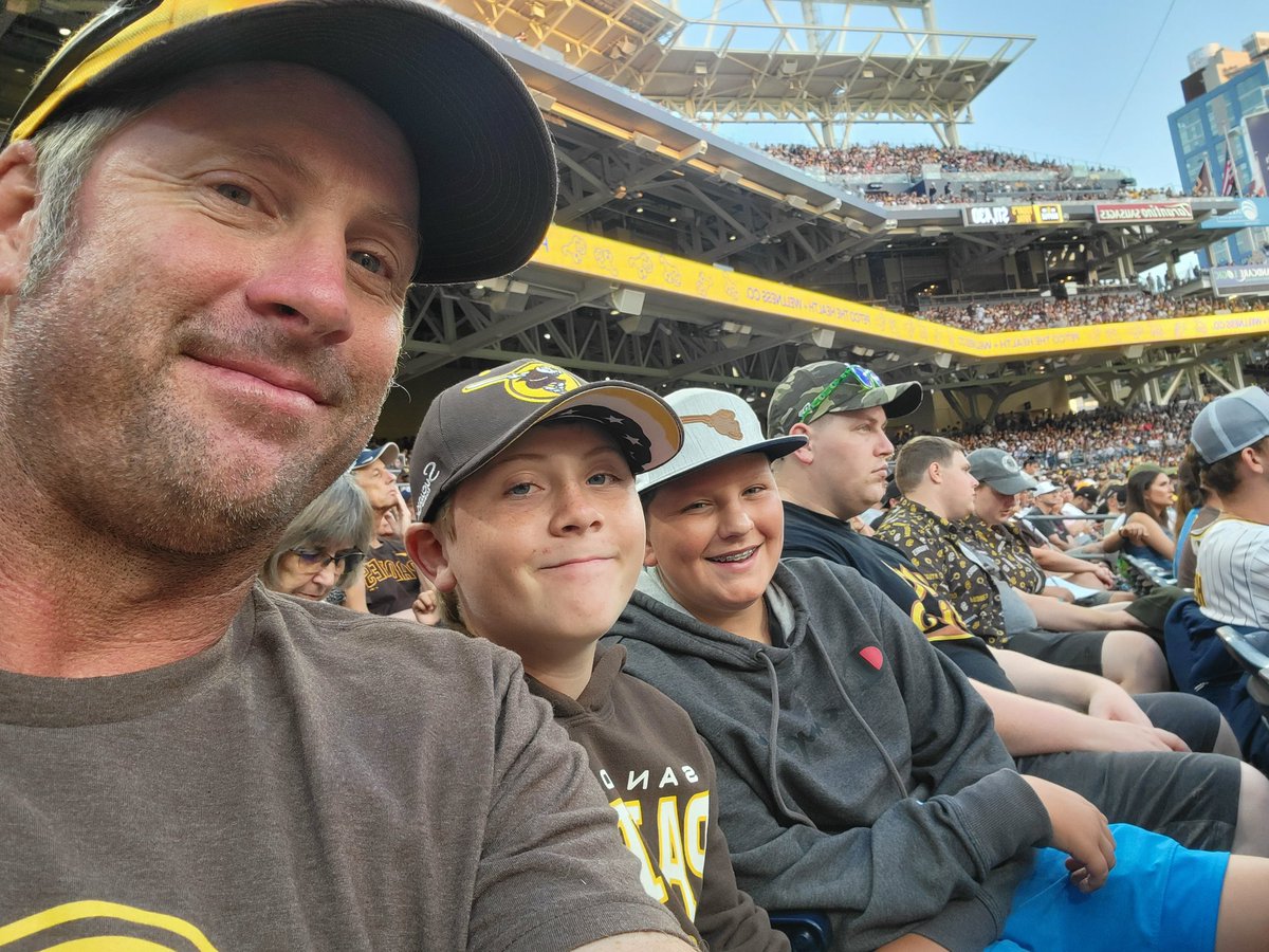 dadsbaseball's tweet image. These young sons.
#HungryForMore