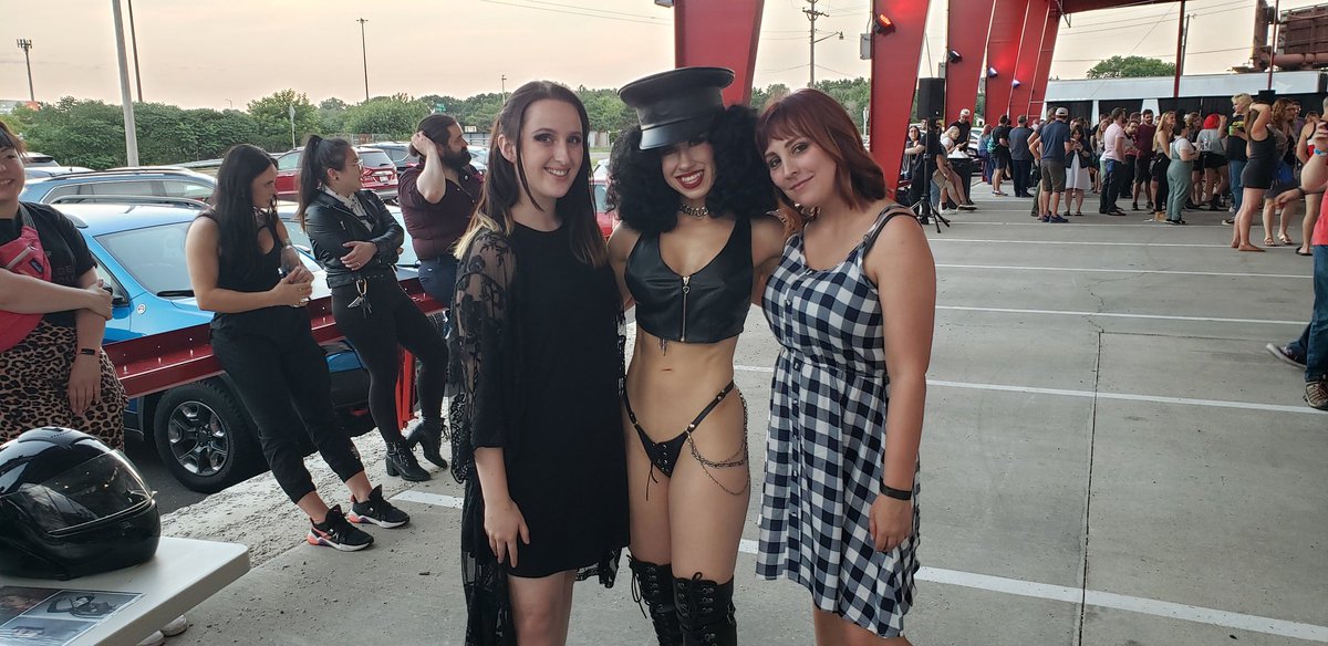 BrettG_PSJ_Pod's tweet photo. Thank you @f1rstwrestling for another wonderful night of memories. Gay, straight, bi, trans, it didn't matter. Tonight everyone was smiling and got to be themselves. Thank you.
#F1RSTPRIDE https://t.co/dlKhHY4qbi