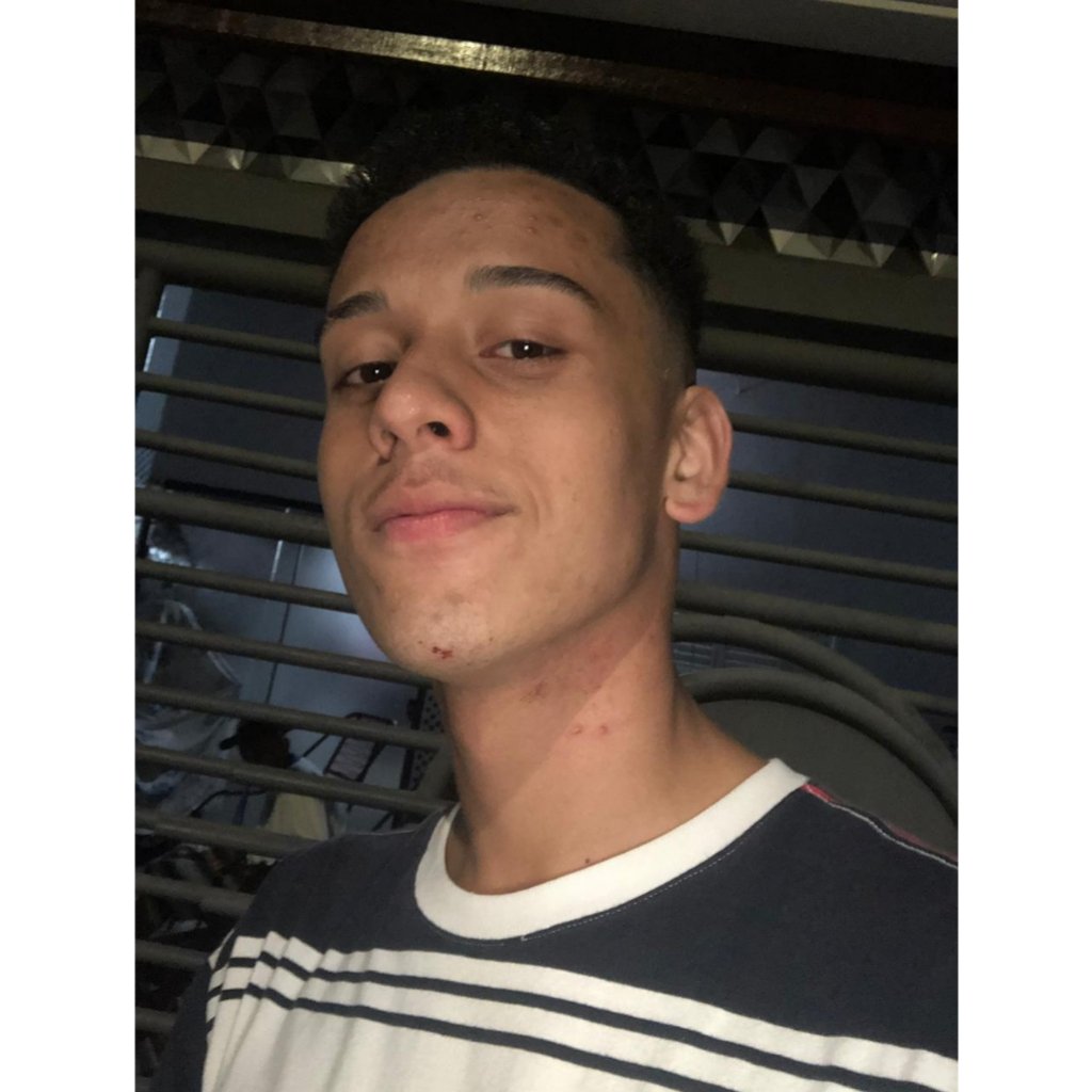 Samuu019's tweet image. #NewProfilePic