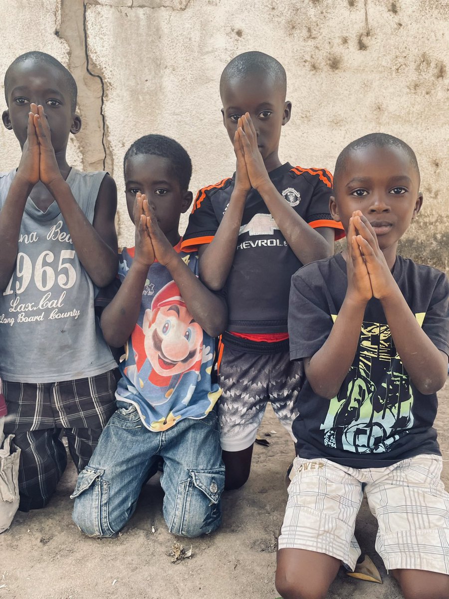 Sunday is a love day. How can this day pass without sharing and showing the love we have for our friends and family . From the foundation we would love to wish all our dear friends and family a beautiful Sunday ... Let us praise God for everything He has given us ...