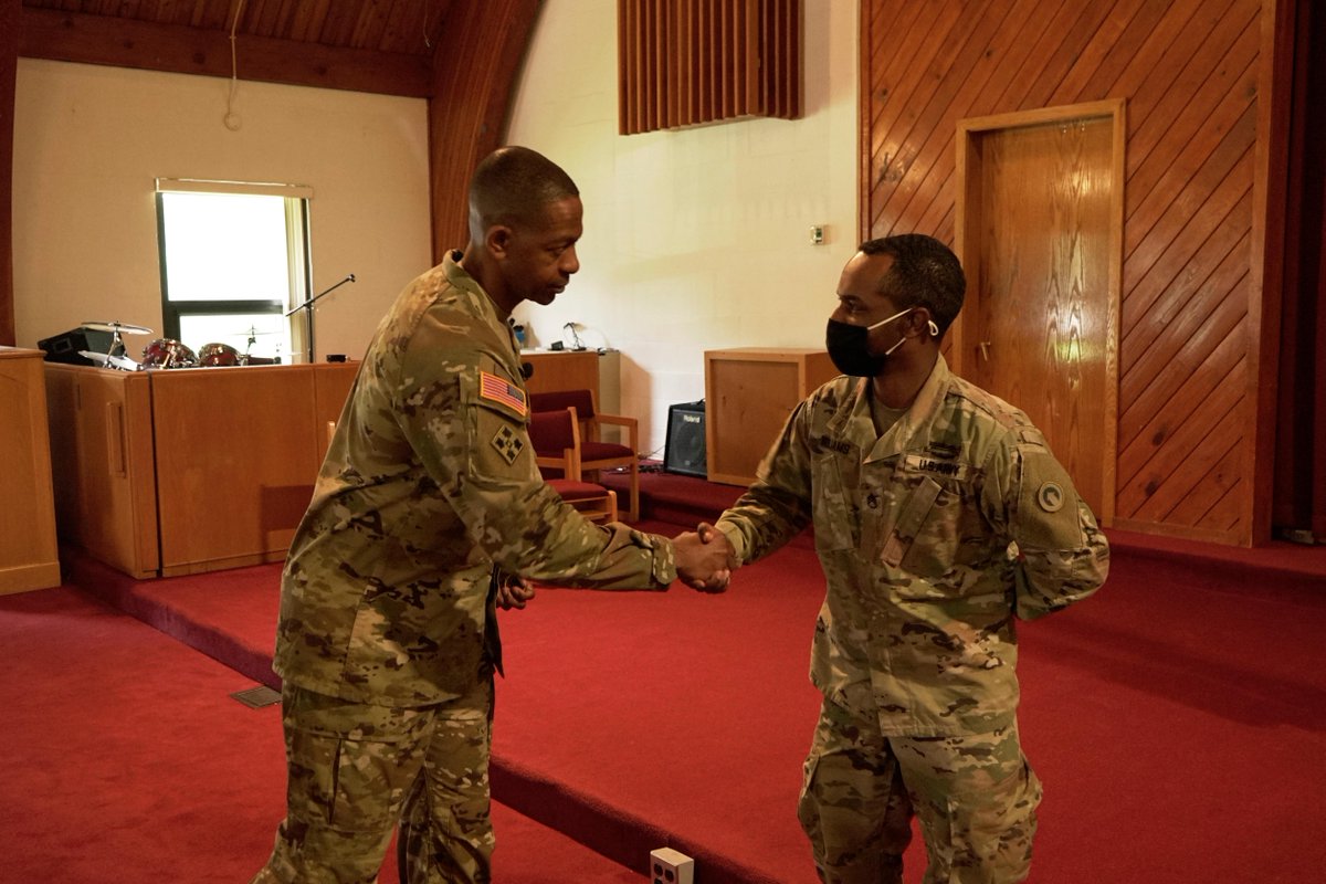 1stTSC's tweet image. #ArmyFuturesCommand CSM Michael Crosby attends #1TSC NCOPD with 1st TSC #Soldiers at #fortknox #USARCENT