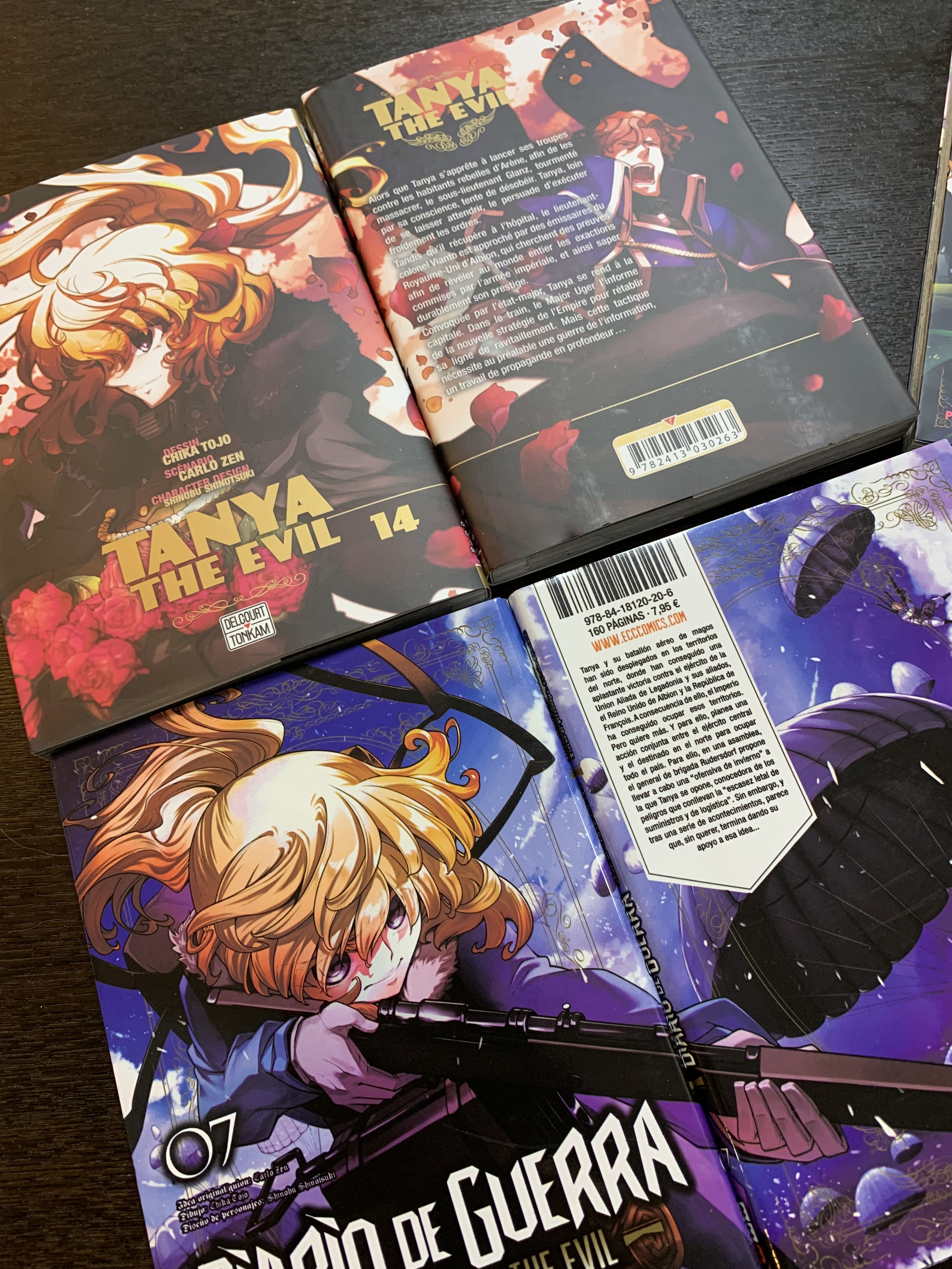 東條チカ コミカライズ版幼女戦記 海外翻訳版発売のご報告です 今回はスペイン版7巻 タイ版13 14巻 ブラジル版13巻 フランス版14巻です 背表紙やタイトルのデザインなど それぞれ違っていてなるほどーと感心いたします グローバルに展開する幼女