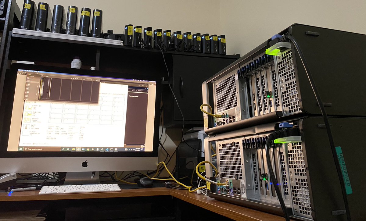 FarmChia's tweet photo. For replotting connected my Dell plotters to iMac farmer via Ethernet.
My calculation says that it will take about a month to replot 204TB ๐
#chia #ChiaFarming #ChiaPlotting #XCH #chianetwork #crypto #cryptocurrency https://t.co/OCp0fzZzFA