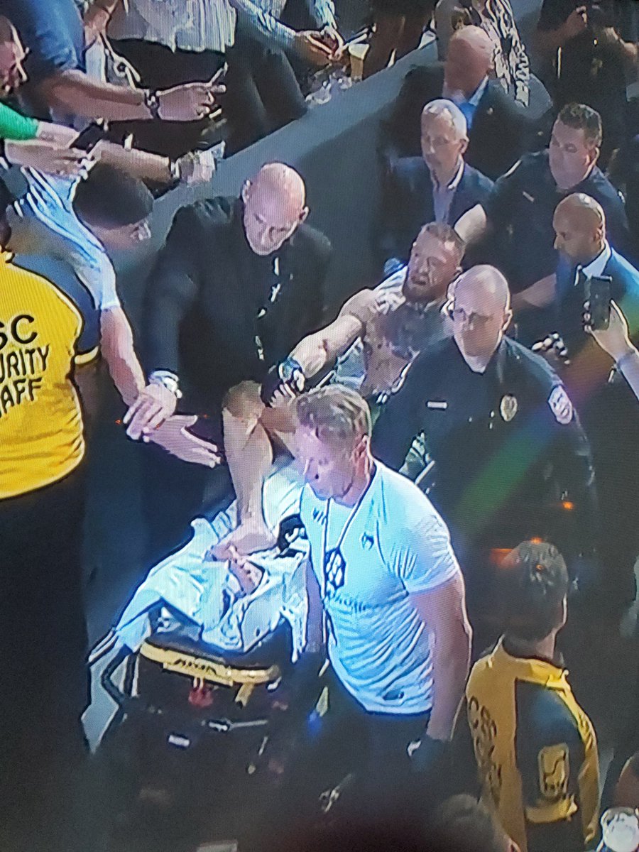 brianfowlerOC's tweet image. Mystic Mac......to going out on stretchers.....