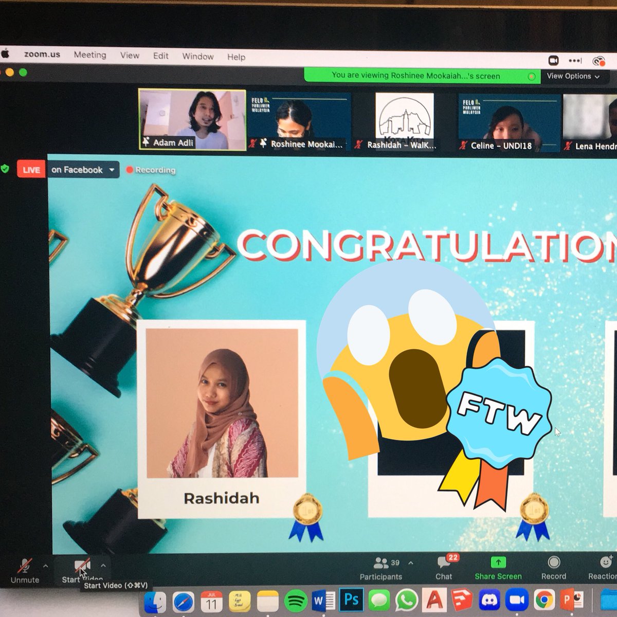 Rashidaaah's tweet photo. I want to celebrate winning the pitching competition in @FeloParlimenMY programme but I’m stuck at home, so I’m just sitting alone here in the corner

*krik krik*

Anywaaaay CONGRATS TO US TEAM @KotaKitaSabah!!! ✨✨✨✨ https://t.co/M8sxT4G5a6