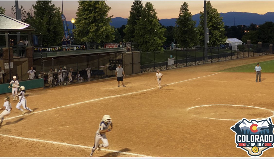 COSparkFire's tweet photo. That view! ⛰🥎#IPlayTCS https://t.co/ndfHXc4FBh