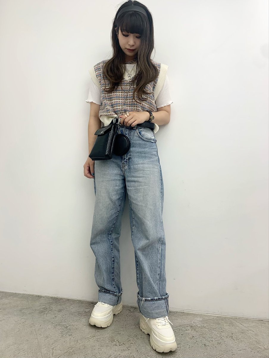 Wego 千葉エリア 1 3 5 イクスピアリ店 Staff Style更新しました コーデ詳細はこちら T Co Mli2nwlq7o Staff Yui コーデ コーディネート Wego Wego135 Wegotee ニットベスト ベスト カチューシャ 厚底 スニーカー Wego 千葉エリア 1 3 5 イクスピアリ店 Staff Style更新しました コーデ詳細はこちら T Co Mli2nwlq7o Staff Yui コーデ コーディネート Wego Wego135 Wegotee ニットベスト ベスト カチューシャ 厚底 スニーカー