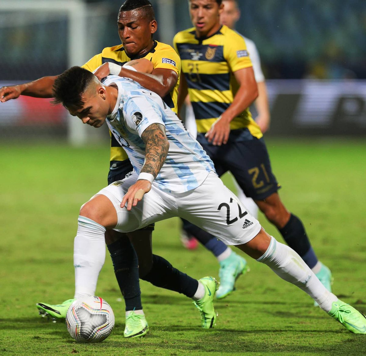 Racing Club tweet media