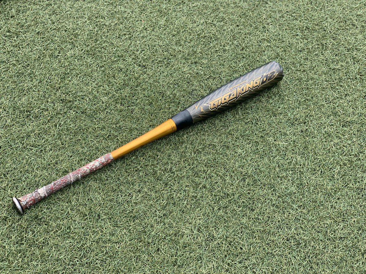 🎁プレゼント企画第６弾🎁
チームバット入れ替えの為、使用しなくなった下記バットをプレゼントします🦍

ミズノ
ビヨンドマックスギガキング02
トップバランス83cm720g

◼応募方法
フォロー&amp;リツイート
◼締切7月12日

instagramではSSK、MM18のプレゼント企画実施中🎉

instagram.com/p/CQ4fbZBDCSp/…