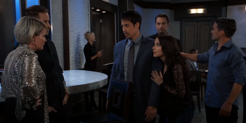 antigonea's tweet photo. Sam in family mode.. Even tho we rarely (if ever) see her with Nik, you could feel the affection she has for him in the way she kept contact with him physically. She knew Ava was hurting him. And the way she took charge of Auntie-Sam at her best. #Sante #Nava #JustAustin #GH https://t.co/MT79DRkGoj